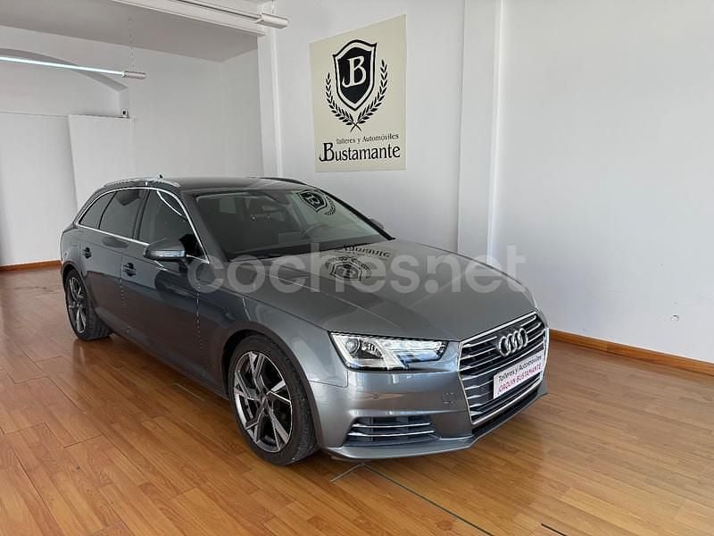 Usado Audi A4 190 CV (139 kW) 2017 Gris / plata Familiar