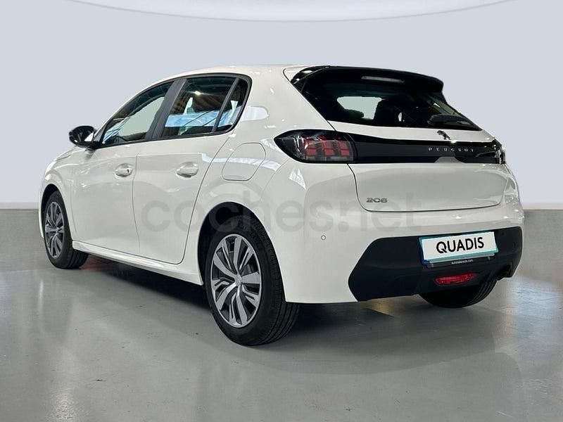 Usado Peugeot 208 Active 100 CV (73 kW) 2023 Blanco Utilitario