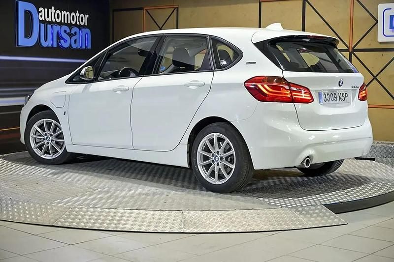 Usado BMW 225 iPerformance 227 HP (166 kW) 2018 Branco Monovolume