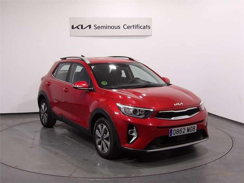 Usado Kia Stonic 84 CV (61 kW) 2023 SUV