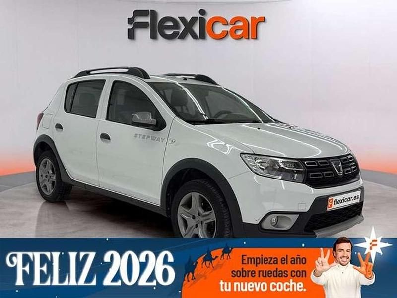 Blanco Usado 2018 Dacia Sandero Stepway Ambiance Utilitario | 10.390 € (Precio justo) - Imagen 1/4