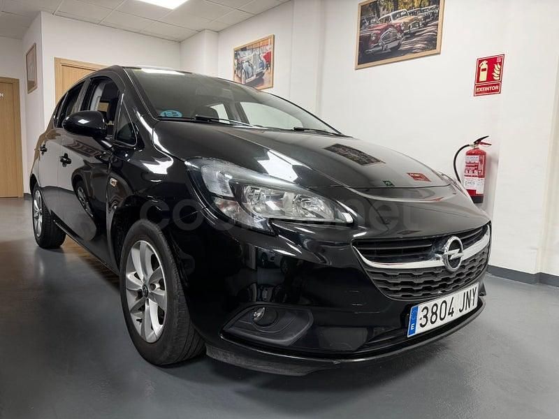 Usado Opel Corsa Color Edition 90 CV (66 kW) 2016 Negro Utilitario