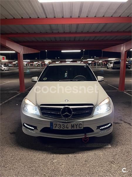 Blanco Usado 2010 Mercedes C180 Berlina | 10.000 € - Imagen 1/4