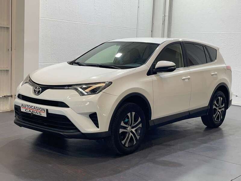 Blanco Usado 2017 Toyota RAV4 Business Edition SUV | 17.000 € (Precio justo) - Imagen 1/4