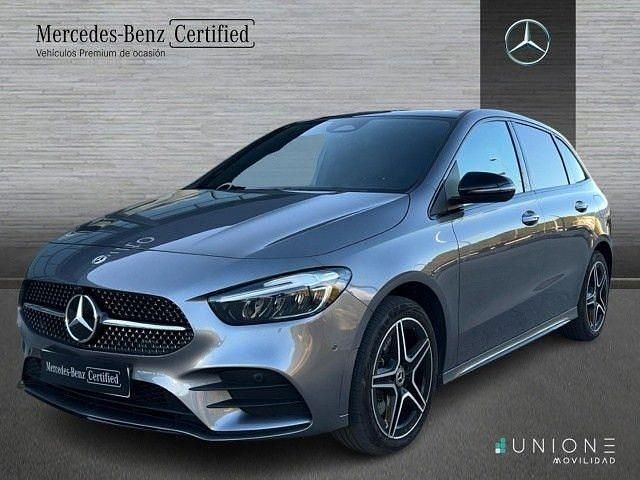 Usado Mercedes B250e 218 CV (160 kW) 2025 Gris montaña Monovolumen