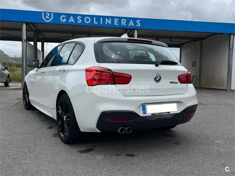 Usado BMW 120 Shadowline 190 CV (139 kW) 2018 Blanco Utilitario