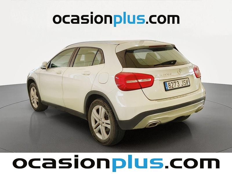 Usado Mercedes GLA200 Urban 136 CV (100 kW) 2016 Blanco SUV