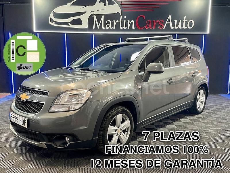 Gris / plata Usado 2011 Chevrolet Orlando LTZ Monovolumen | 7999 € (Precio justo) - Imagen 1/3
