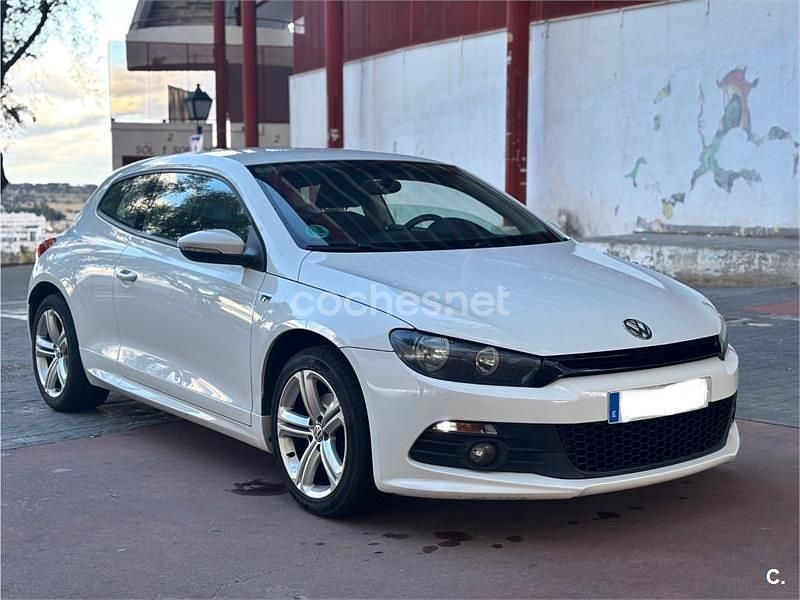 Blanco Usado 2013 VW Scirocco R-line Coupe | 10.500 € (Precio justo) - Imagen 1/4