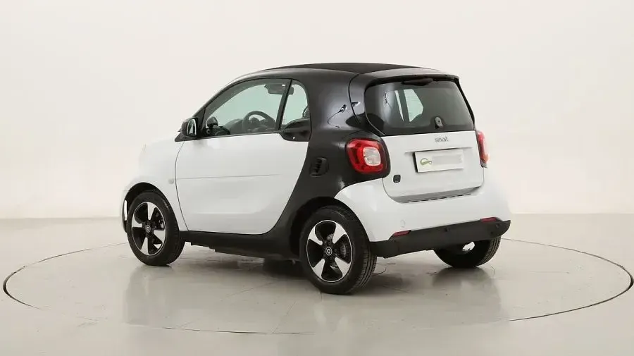 Usado Smart ForTwo Electric Drive Passion 60 kW (82 CV) 2022 Coupe