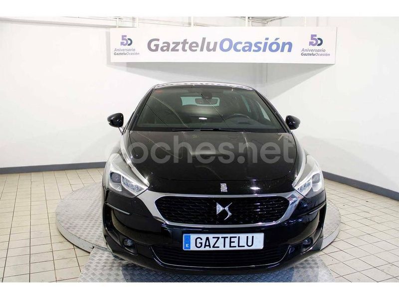 Negro Usado 2018 DS Automobiles DS5 Style Utilitario | 21.900 € - Imagen 1/4
