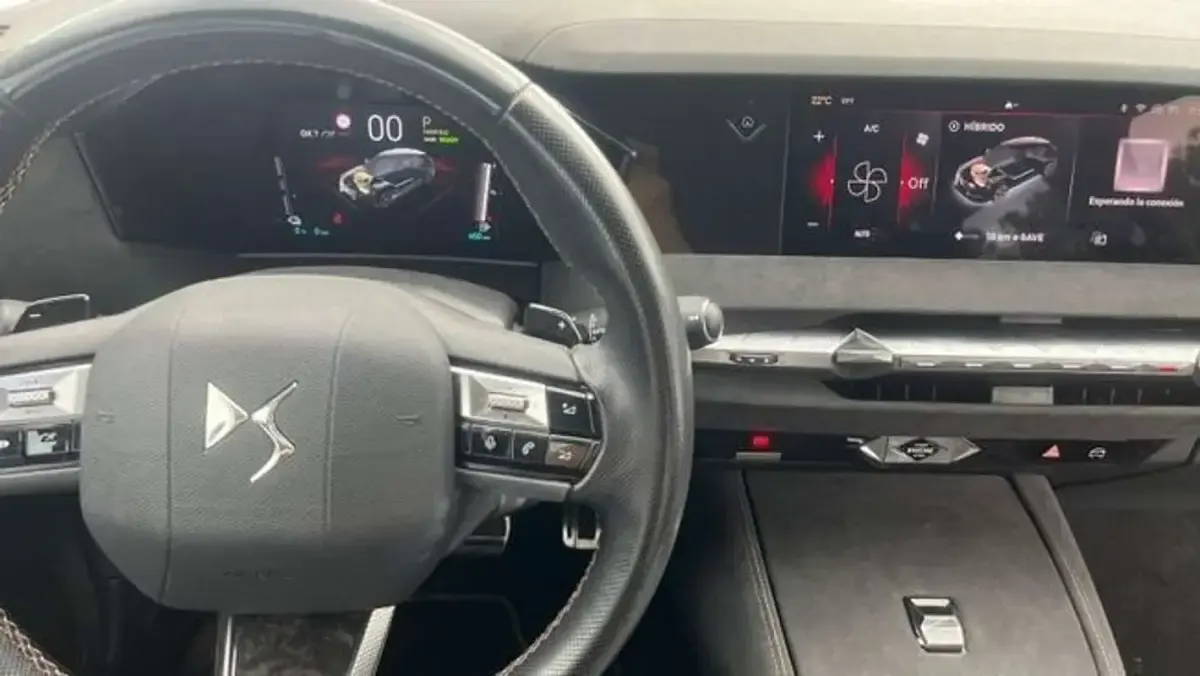 Usado DS Automobiles DS4 226 CV (166 kW) 2022 Gris SUV