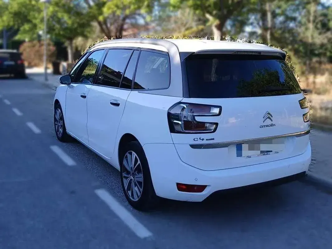Usado Citroën C4 Feel 120 CV (88 kW) 2016 Blanco Monovolumen