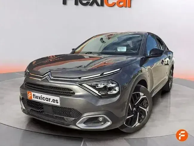 Begagnad Citroën C4 X Feel 131 HK (96 kW) 2023 Grå SUV