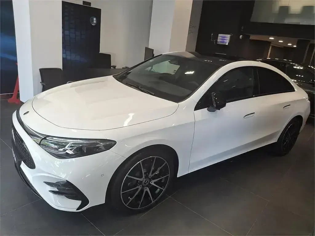 Usado Mercedes CLA 250+ 200 kW (272 CV) 2026 Berlina