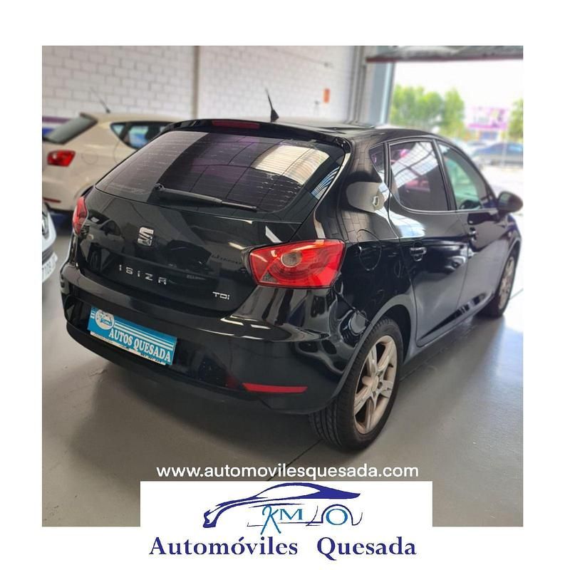 Usado Seat Ibiza Style 105 CV (77 kW) 2016 Negro Utilitario