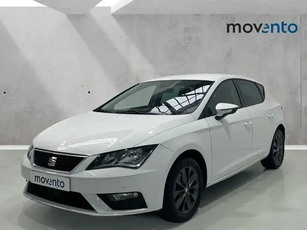 Usado Seat Leon Style 115 CV (84 kW) 2020 Blanco Berlina