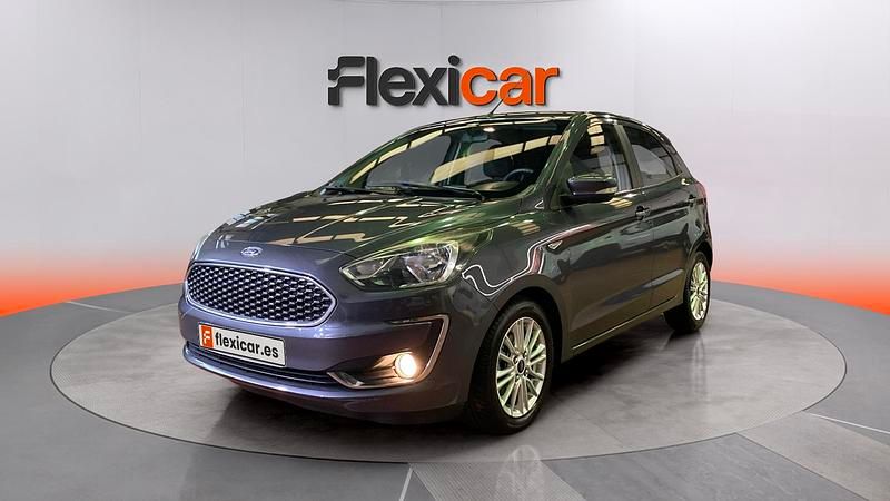 Usado Ford Ka Plus Ultimate 86 CV (63 kW) 2019 Gris Utilitario