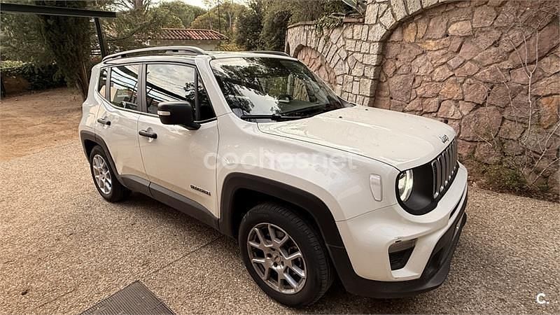 Usado Jeep Renegade Altitude 130 CV (95 kW) 2024 Blanco SUV