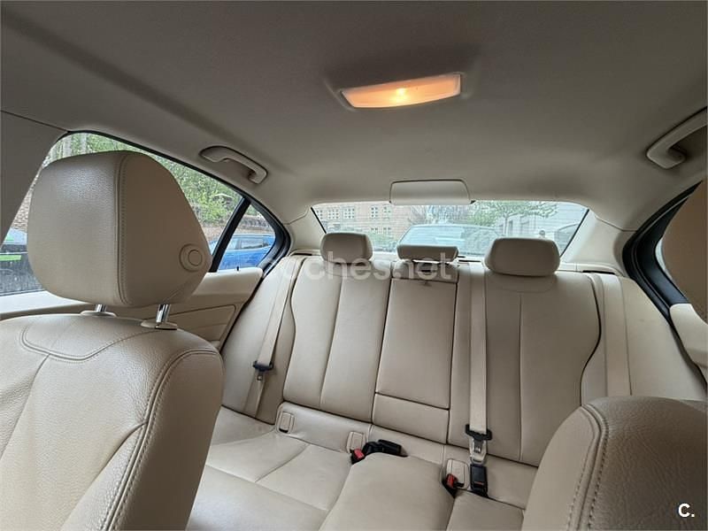 Usado BMW 320 184 CV (135 kW) 2014 Azul Berlina