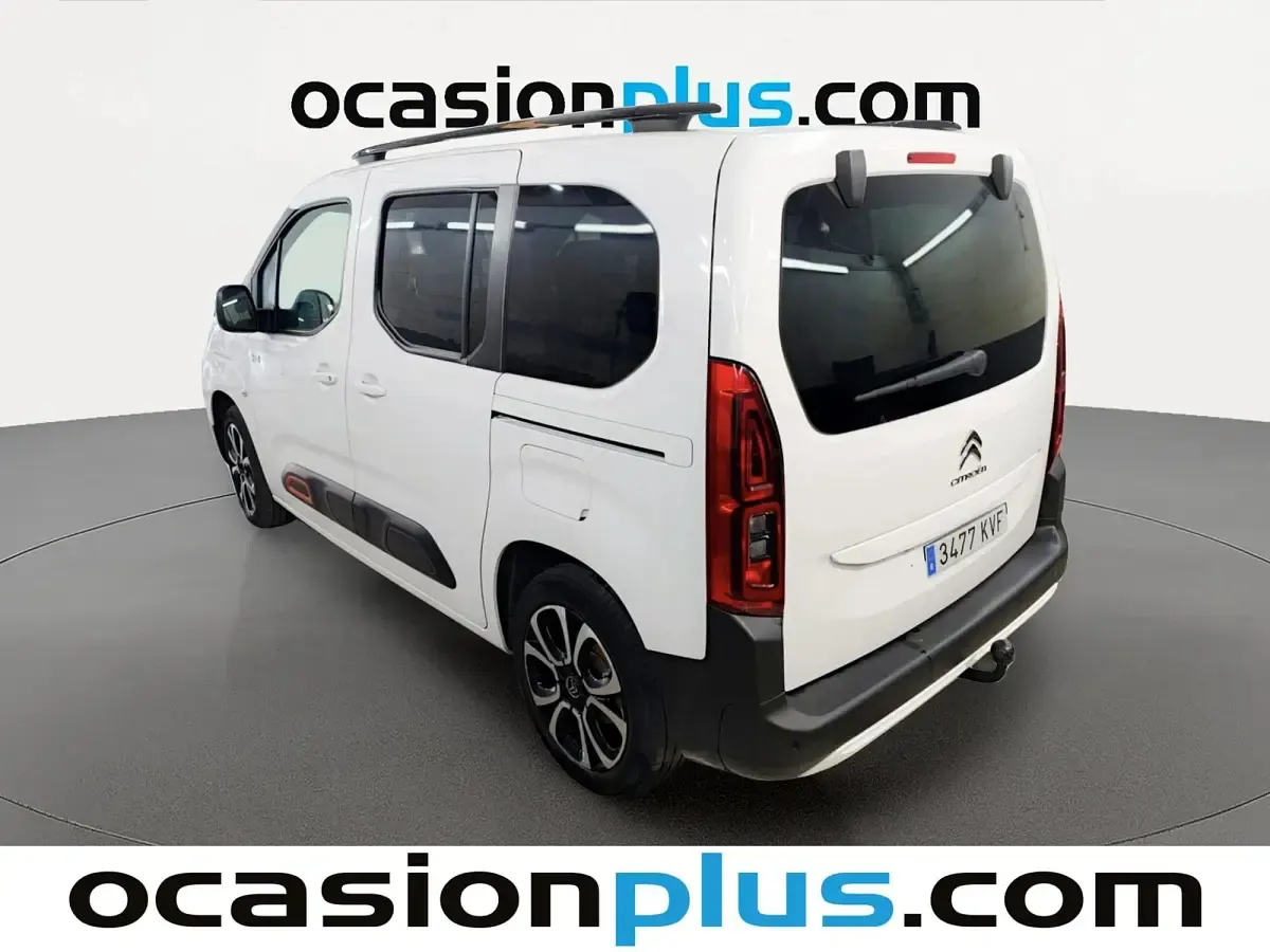 Usado Citroën Berlingo Shine 102 CV (75 kW) 2019 Blanco Monovolumen