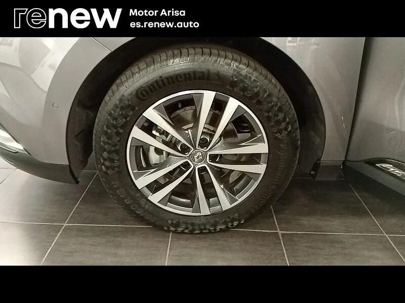 Usado Renault Espace Techno 160 CV (117 kW) 2023 Gris Monovolumen