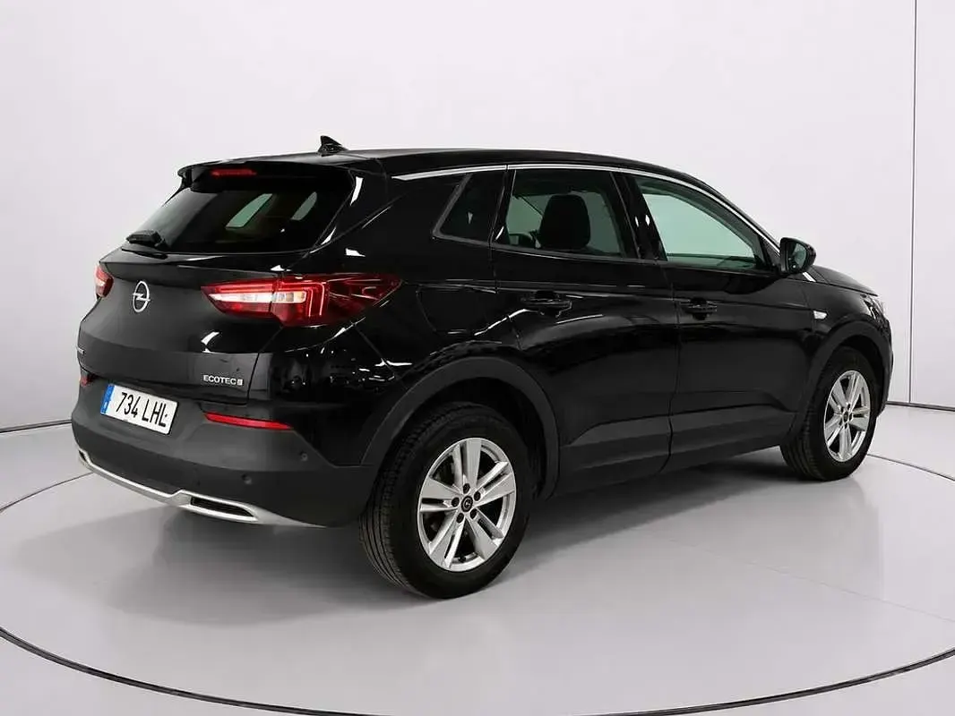 Usado Opel Grandland X Selective 131 CV (96 kW) 2020 Negro SUV