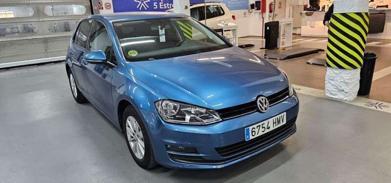 Usado VW Golf VII Advance 105 CV (77 kW) 2014 Azul Utilitario