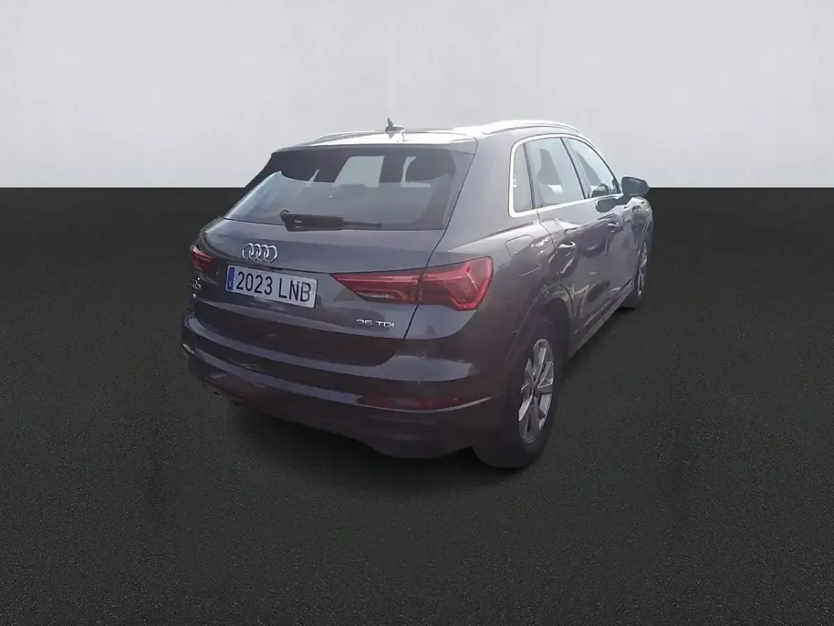 Usado Audi Q3 S-Line 150 CV (110 kW) 2021 Gris SUV