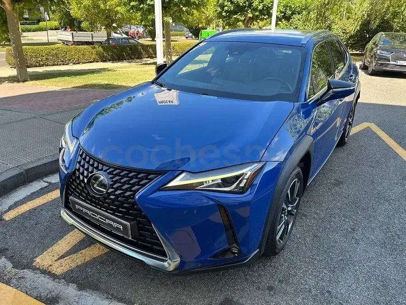 Usado Lexus UX 184 CV (135 kW) 2021 Azul SUV