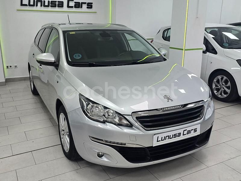 Usado Peugeot 308 SW Style 120 CV (88 kW) 2016 Azul Familiar