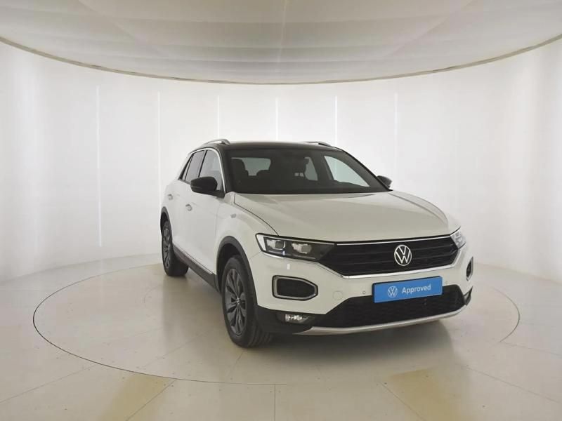 Blanco Usado 2022 VW T-Roc Sportline SUV | 23.990 € (Un poco caro) - Imagen 1/4