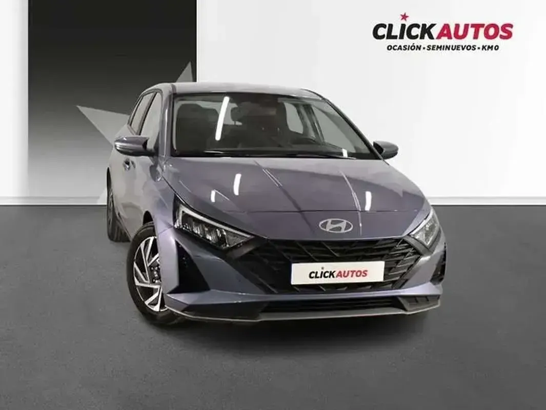 Usado Hyundai i20 80 CV (58 kW) 2025 Azul Utilitario