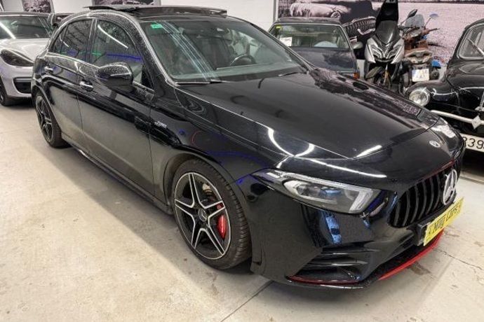 Negro Usado 2021 Mercedes A35 AMG AMG Utilitario | 43.990 € (Caro) - Imagen 1/4