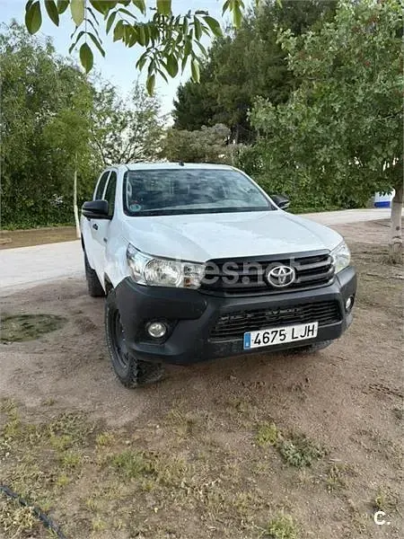 Usado Toyota HiLux 150 HP (110 kW) 2021 Branco Pickup