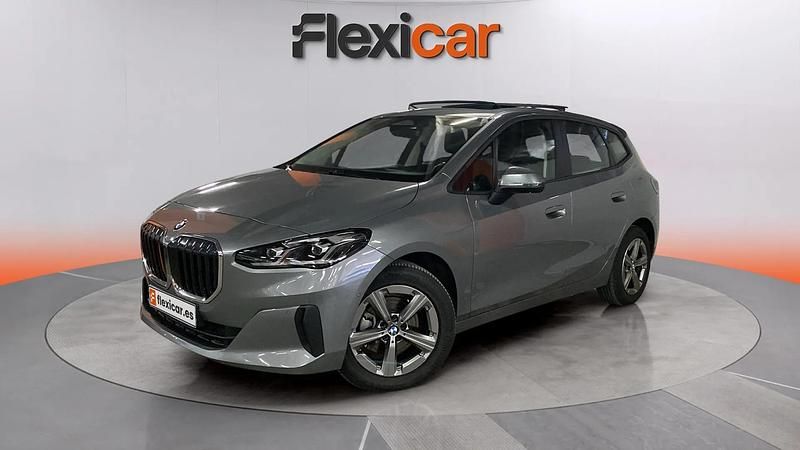 Używany BMW 218 136 KM (100 kW) 2023 Szary Minivan