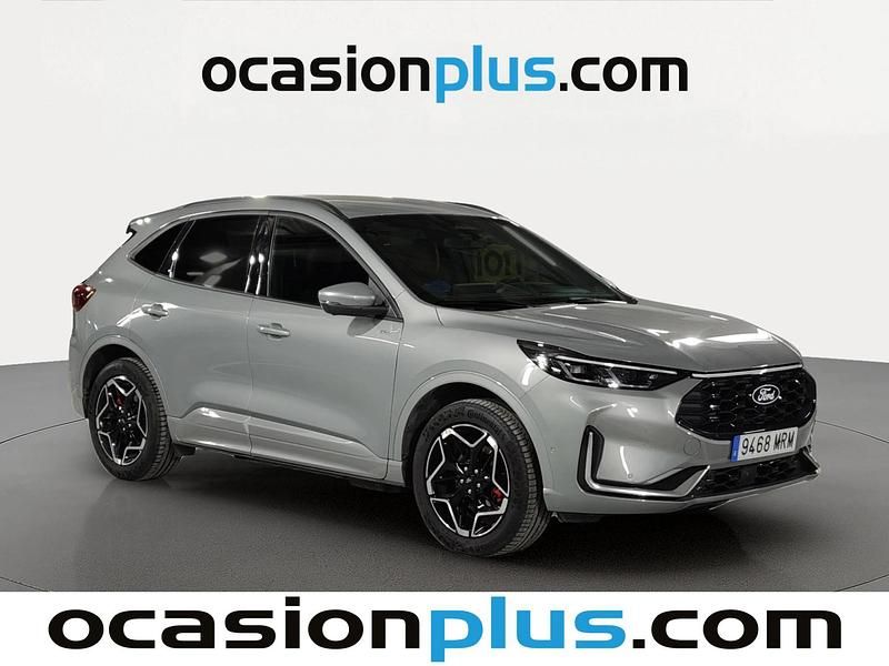 Usado Ford Kuga ST-Line X 243 CV (178 kW) 2024 Gris plata SUV
