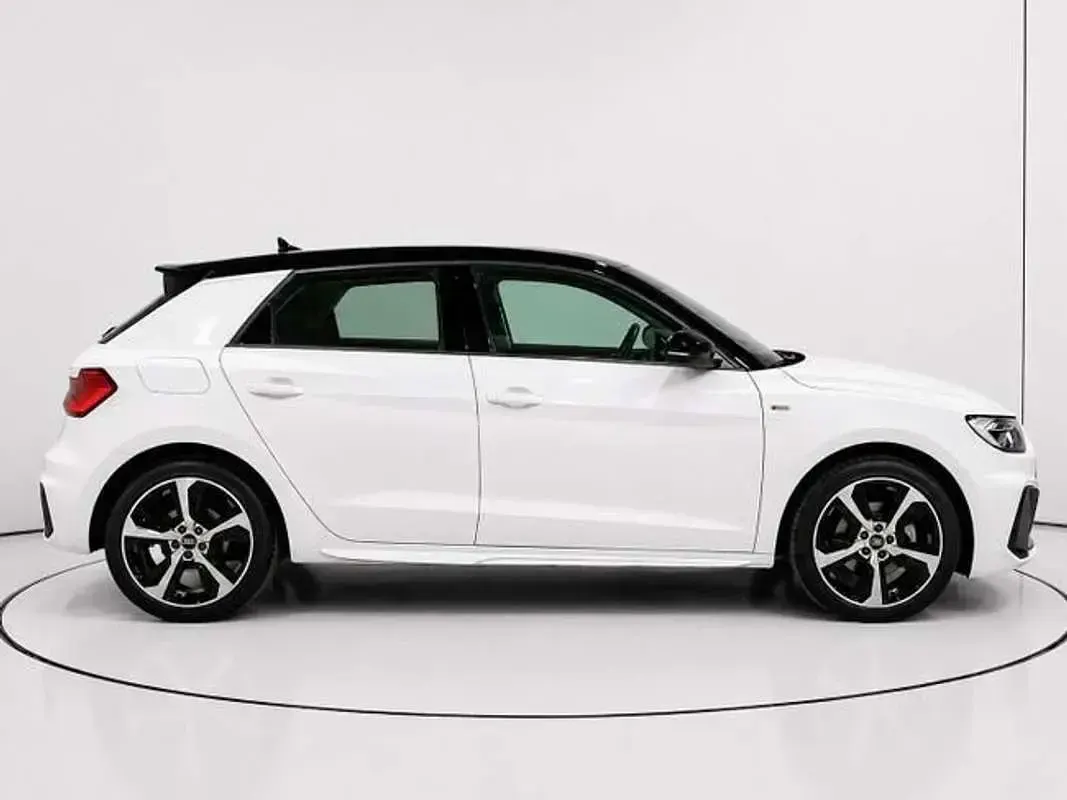 Usado Audi A1 110 CV (80 kW) 2022 Blanco SUV