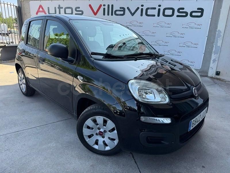 Usado Fiat Panda Pop 69 HP (50 kW) 2015 Preto Citadino