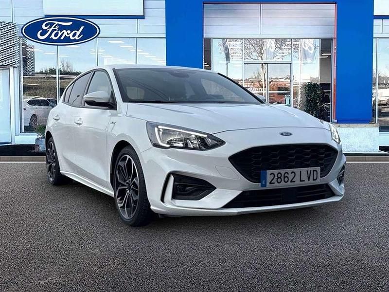 Usado Ford Focus ST-Line 125 CV (91 kW) 2021 Blanco Utilitario