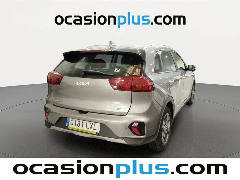 Usado Kia Niro 141 CV (103 kW) 2022 Gris SUV
