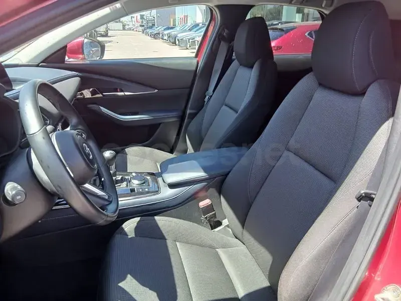 Usado Mazda CX-30 122 CV (89 kW) 2021 Granate SUV