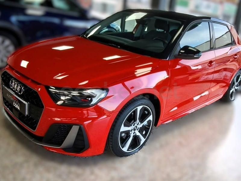 Usado Audi A1 Sportback 110 CV (80 kW) 2021 Rojo Utilitario