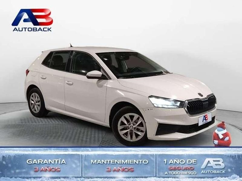 Blanco Usado 2023 Skoda Fabia Ambition Utilitario | 11.444 € (Buen precio) - Imagen 1/2