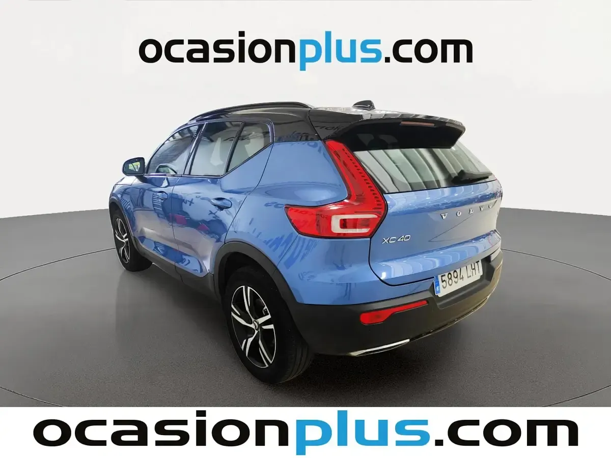 Usado Volvo XC40 R-Design 190 CV (139 kW) 2020 Azul SUV