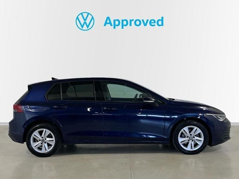 Usado VW Golf VIII Life 115 CV (84 kW) 2023 Azul