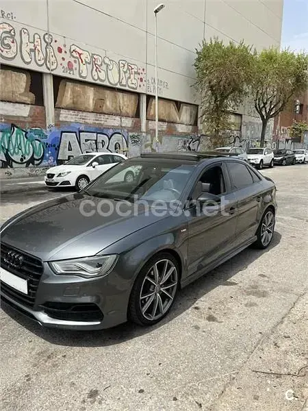 Usado Audi A3 Advanced 184 CV (135 kW) 2015 Gris / plata Berlina