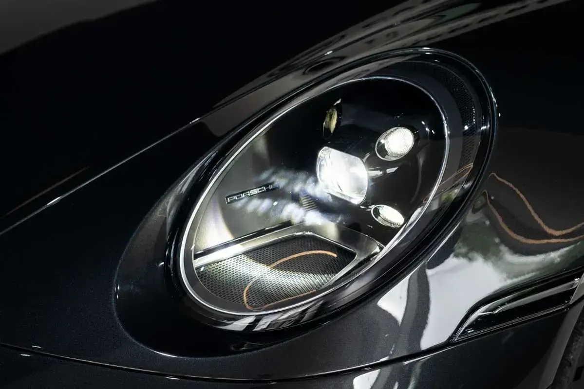 Usado Porsche 911 GT3 Touring 510 CV (375 kW) 2024 Gris Coupe