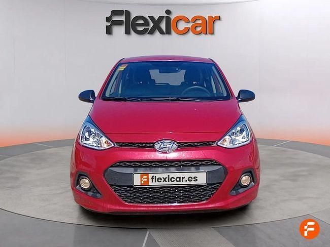 Usado Hyundai i10 Eco 66 CV (48 kW) 2015 Rojo Utilitario