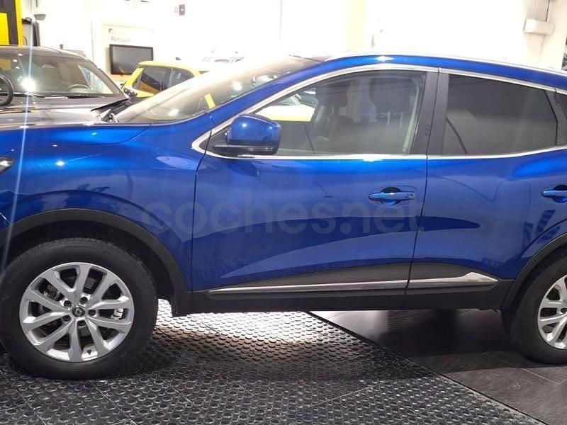 Usado Renault Kadjar Intens 115 CV (84 kW) 2020 Azul SUV
